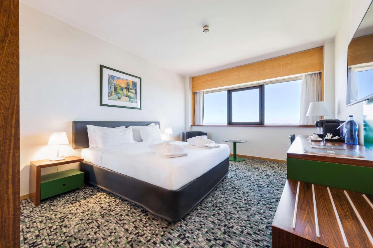 Ramada By Wyndham Hotel Lisbona