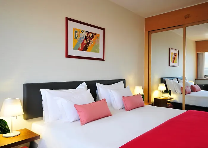 Ramada By Wyndham Lisbon
